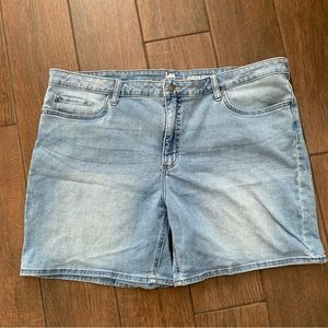 Lee Riders Midrise Denim Shorts sz 22M